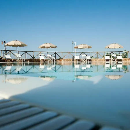 Aparthotel Antico Borgo Casalappi 5*