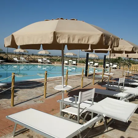 Apart Otel Antico Borgo Casalappi 4*