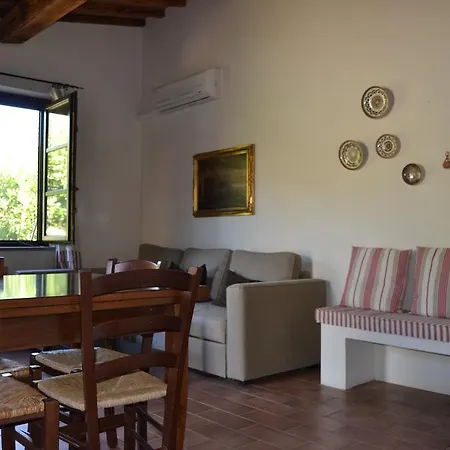 Aparthotel Antico Borgo Casalappi